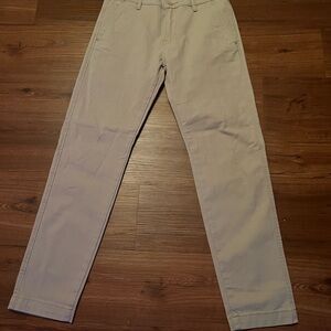 Men's Classic khaki Levi’s pants